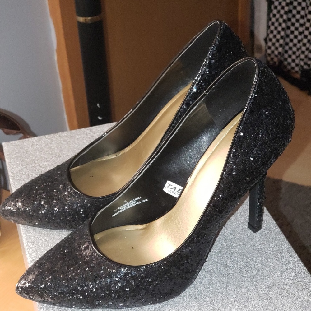 Mossimo size 8 heels